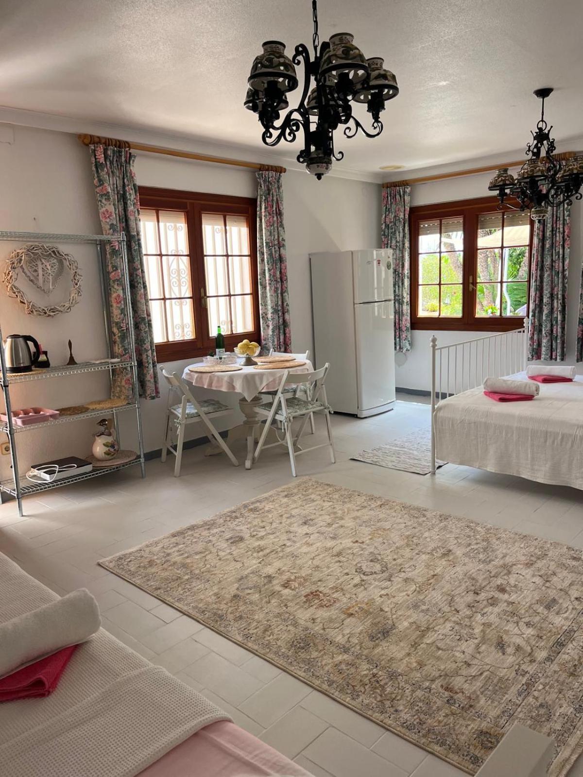 Romantico Wellness Casa Veronica Elche Kültér fotó